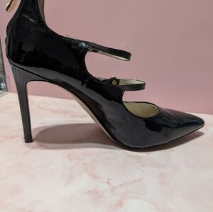 Elegant Black Patent Leather Women's Heels